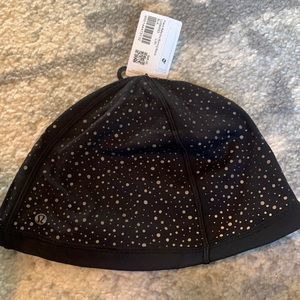 New Lululemon fleece reflective running beanie